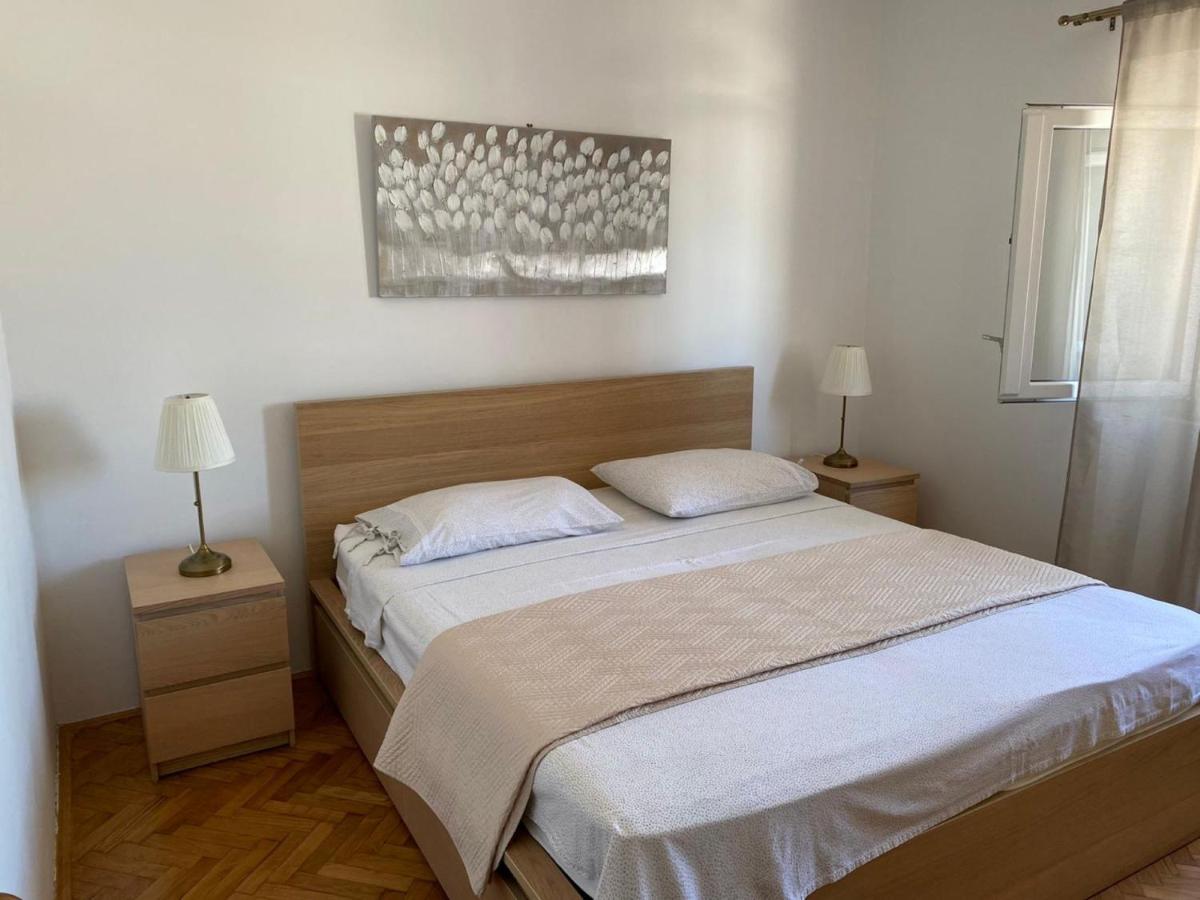 Apartments Barbaresko 룸바르다 외부 사진