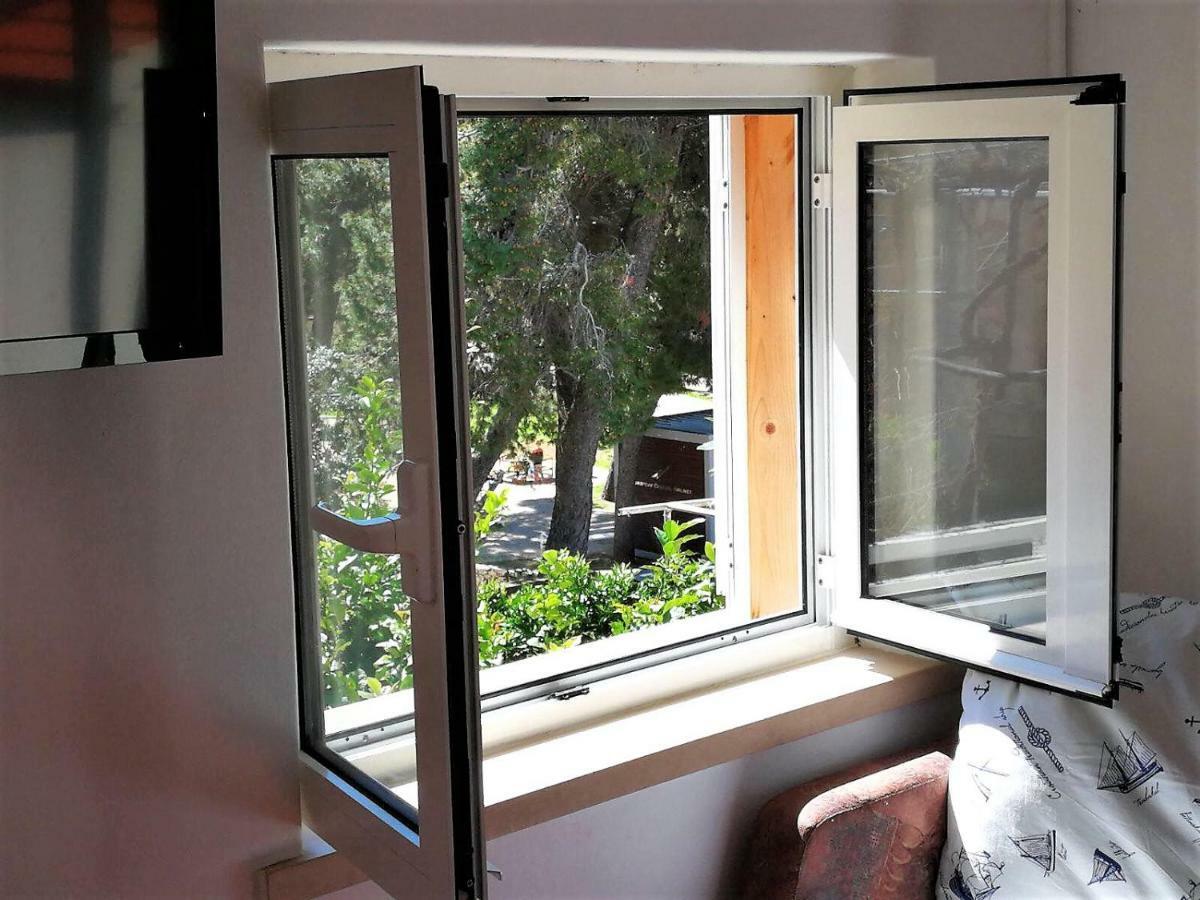 Apartments Barbaresko 룸바르다 외부 사진