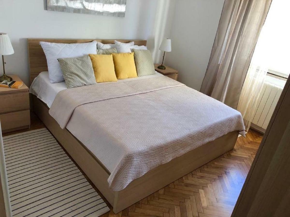 Apartments Barbaresko 룸바르다 외부 사진